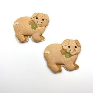 Vintage Set of 2 Pig Magnets Cute‎ Farm Animal